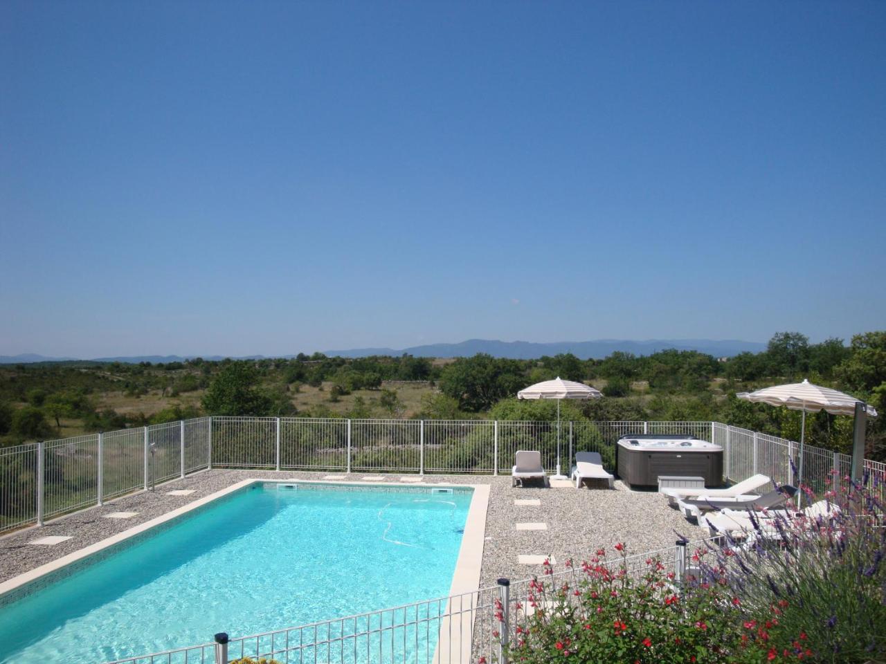 Les Villas De Perret Joyeuse Zewnętrze zdjęcie
